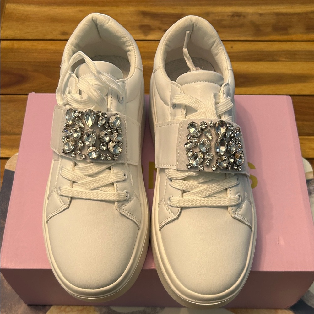 Barness Macie White Sneaker with Jewels